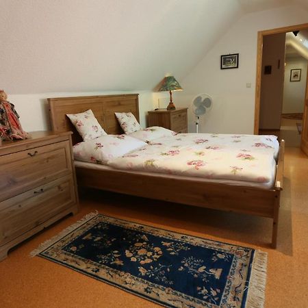 Ehm Family Resort Mesteri Bagian luar foto
